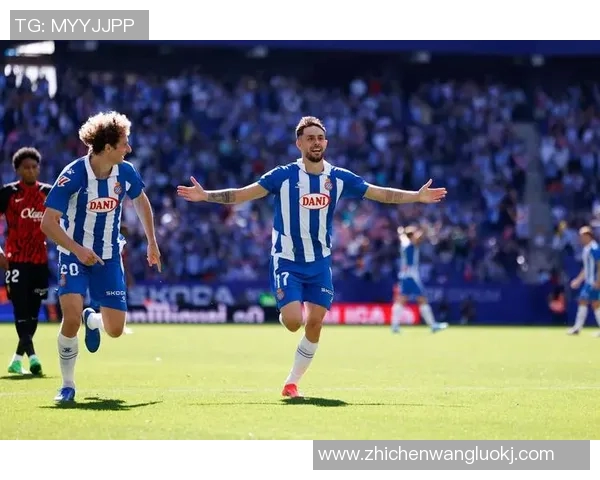 西班牙人与莫斯科球队精彩对决回放全程解析与赛后点评