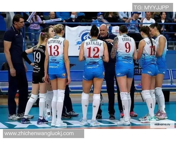 女排古巴对阵俄罗斯精彩比赛视频回顾及赛后分析