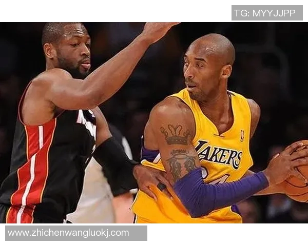 汉密尔顿与圣约翰的精彩对决揭示篮球战术与团队合作的完美结合 汉密尔顿与圣约翰的精彩对决揭示篮球战术与团队合作的完美结合