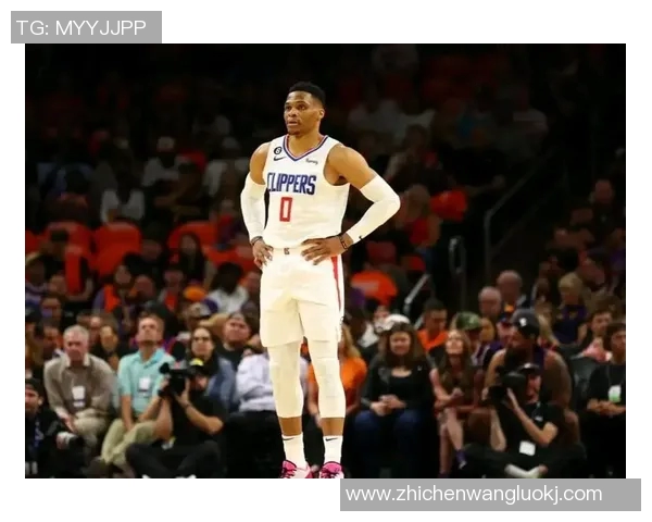 拉塞尔威斯布鲁克的篮球传奇与个人成长之路探秘 拉塞尔威斯布鲁克的篮球传奇与个人成长之路探秘