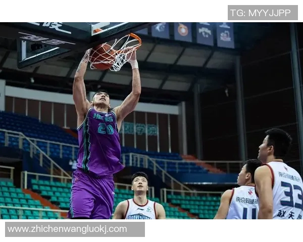 方硕的篮球之路：从青涩少年到CBA明星的成长故事与心路历程