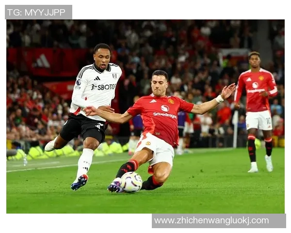 曼联与利物浦对决赔率分析及最新动态一览 曼联与利物浦对决赔率分析及最新动态一览