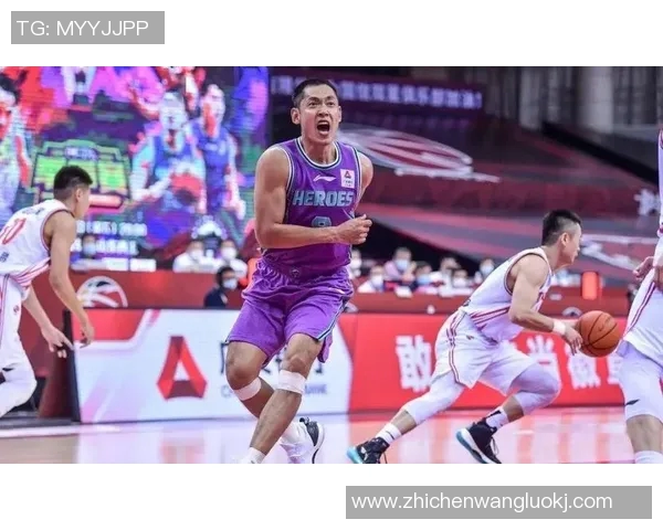 张庆鹏：从篮球场上的拼搏者到人生舞台上的成功转型者