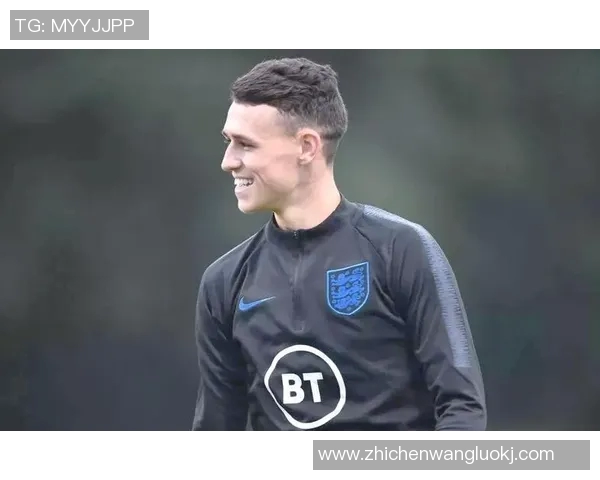 福登领衔曼城新赛季崛起之路展现年轻球员的无限潜力与激情